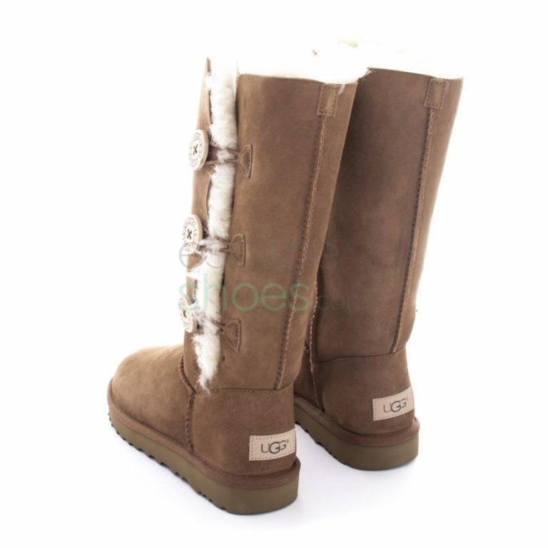 Ugg bailey button triplet clearance ii