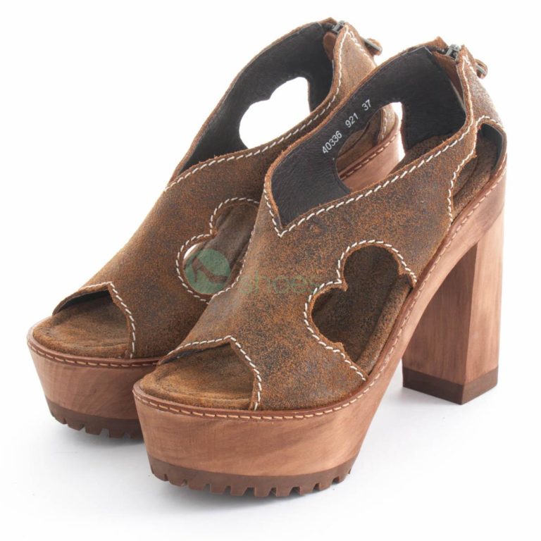 Sandalias XUZ Com Recortes Castanhas 40336-CS