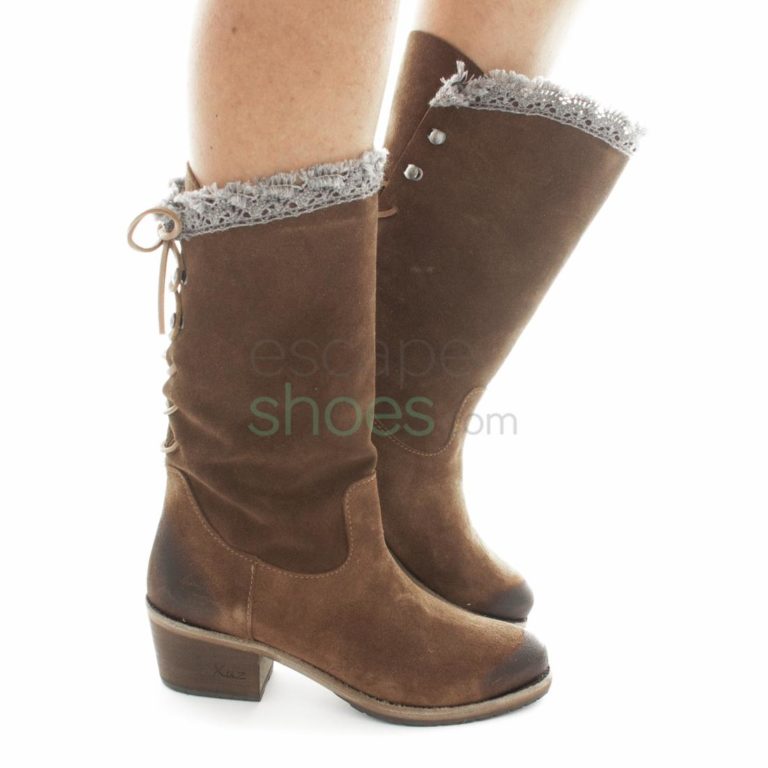 Botas XUZ Com Atilhos 3972