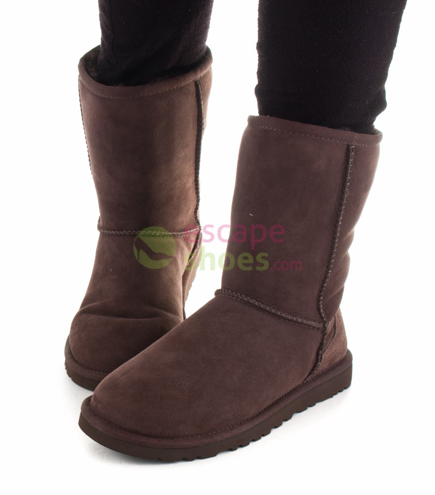 Boots UGG Classic Short Chocolate 5825