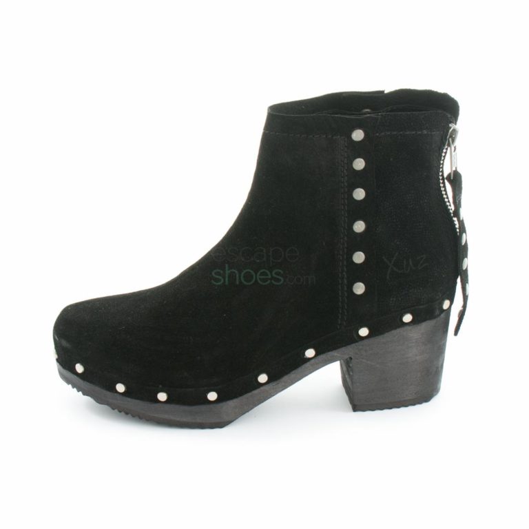 Botins XUZ Pretos com Tachas 25878-P