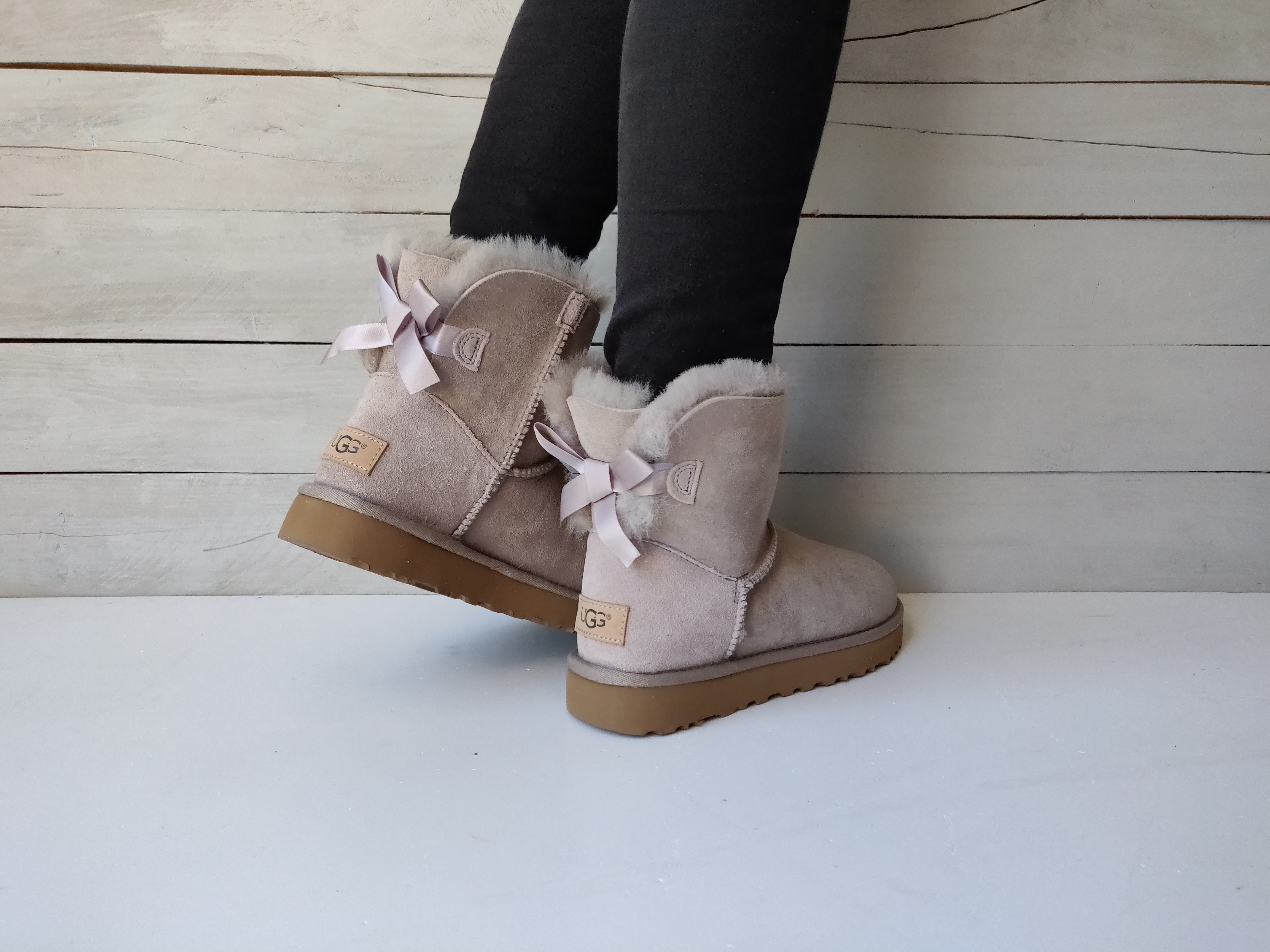 ugg bailey bow oyster