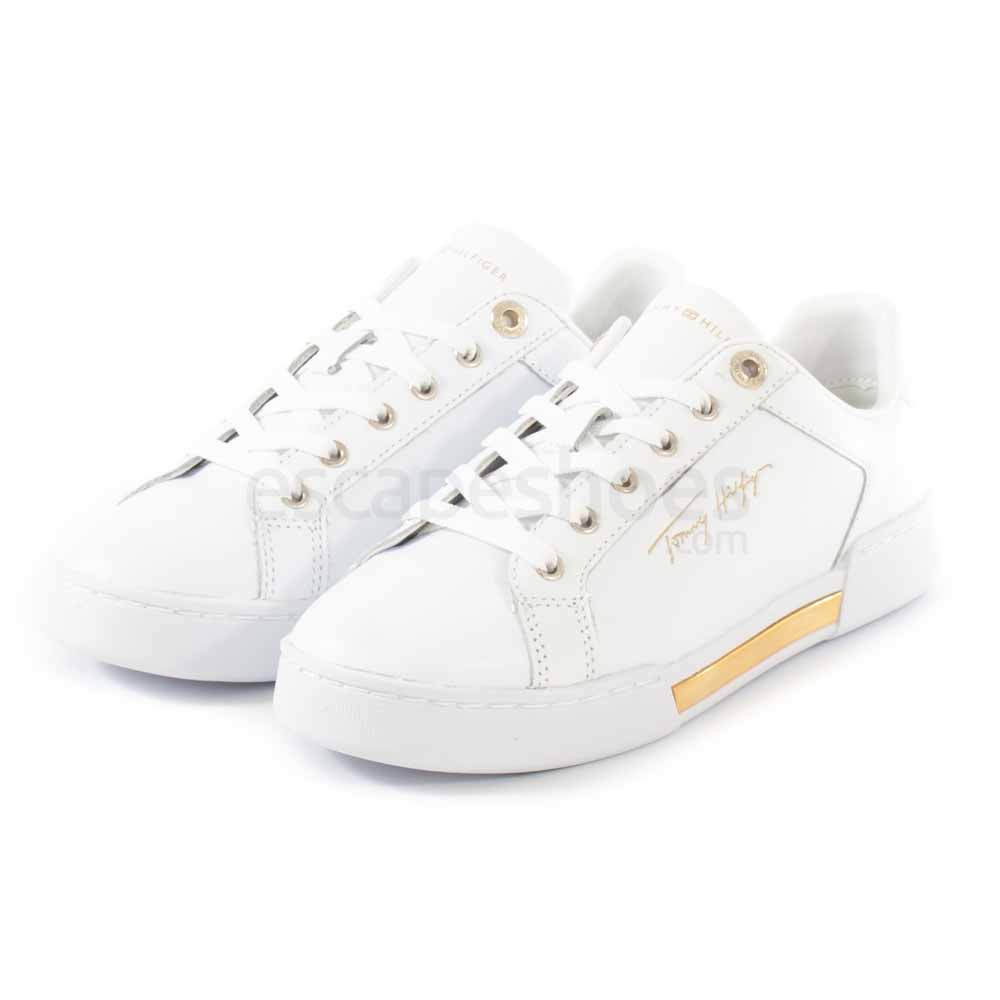 https://www.escapeshoes.com/wp-content/uploads/2022/05/tenis-tommy-hilfiger-elevated-sneaker-white-1.jpg