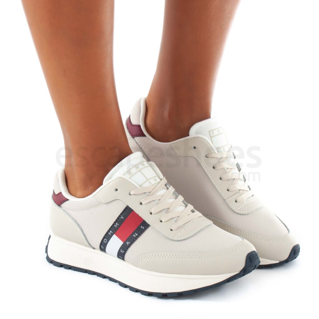 Sneakers TOMMY HILFIGER Tjw Retro Runner Rouge Navy Stone