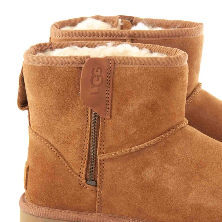 Boots UGG Classic Mini Bailey Zip Chestnut 1151230