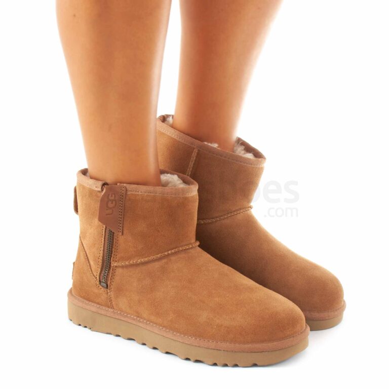 Boots UGG Classic Mini Bailey Zip Chestnut 1151230